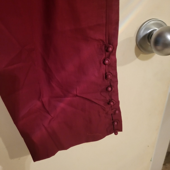 Dress and pants - Picture 6 of 8